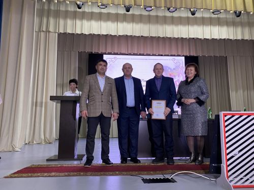 Олыяз авыл җирлегендә Татарстан Дәүләт Советы депутаты Римма Ратникова катнашында хисап җыелышы узды