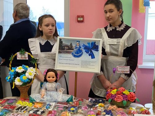 «Эшмәкәрлеккә адымнар»: Кукмарада яшь эшмәкәрләр үз бизнес-проектларын тәкъдим иттеләр