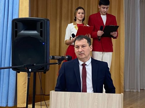 «Эшмәкәрлеккә адымнар»: Кукмарада яшь эшмәкәрләр үз бизнес-проектларын тәкъдим иттеләр