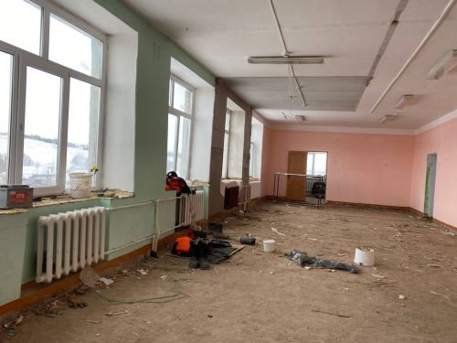 Сергей Димитриев Кукмара районындагы объектларда алып барылучы ремонт эшләренең барышы белән танышты