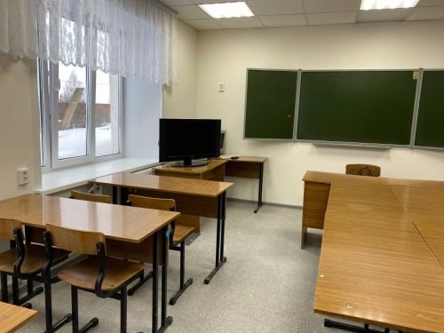 Сергей Димитриев Кукмара районындагы объектларда алып барылучы ремонт эшләренең барышы белән танышты