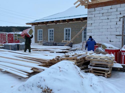 Сергей Димитриев Кукмара районындагы объектларда алып барылучы ремонт эшләренең барышы белән танышты