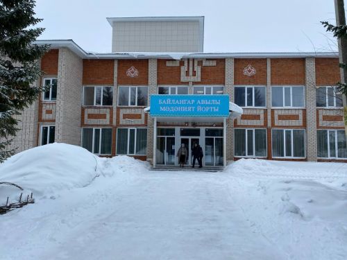 Сергей Димитриев Кукмара районындагы объектларда алып барылучы ремонт эшләренең барышы белән танышты