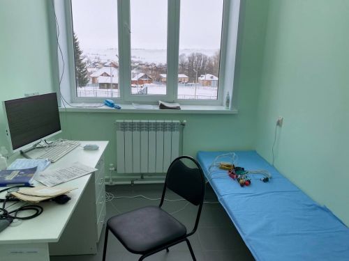 Сергей Димитриев Кукмара районындагы объектларда алып барылучы ремонт эшләренең барышы белән танышты