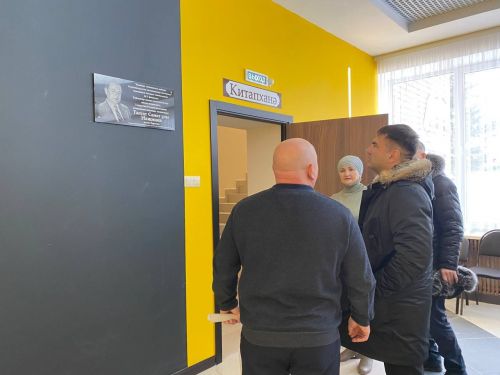 Сергей Димитриев Кукмара районындагы объектларда алып барылучы ремонт эшләренең барышы белән танышты