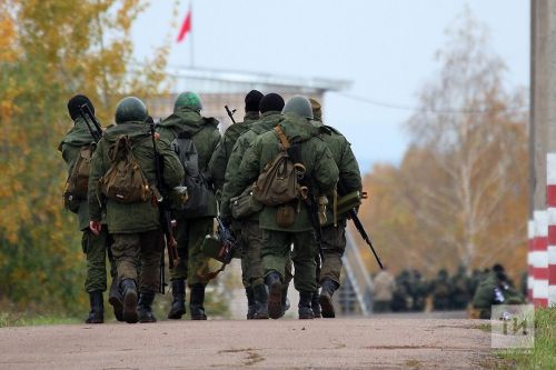 Кукмара районыннан махсус хәрби операциядә катнашучы: «Сине өйдә көтүләрен белү ышаныч һәм өмет уята»