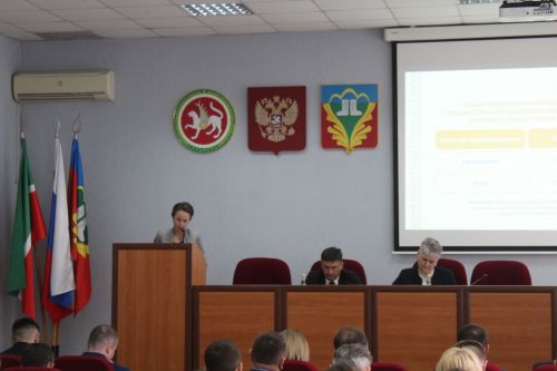 Кукмара районы Советының 24нче сессиясе узды
