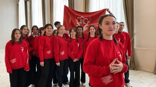 Кукмара яшьләре белән «Беренчеләр хәрәкәте»нең Татарстан бүлекчәсе җитәкчесе Тимур Сөләйманов очрашты