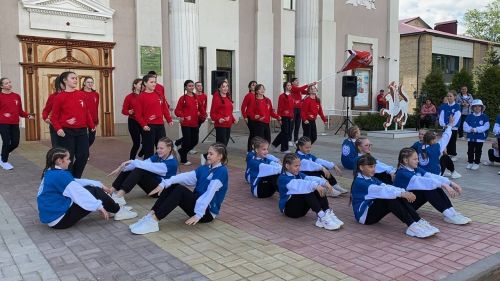 Кукмара яшьләре белән «Беренчеләр хәрәкәте»нең Татарстан бүлекчәсе җитәкчесе Тимур Сөләйманов очрашты