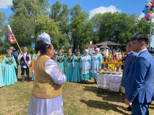 Кызыклы уеннар, ат чабышы, җыр-моң: Кукмарада Сабан туе гөрләде