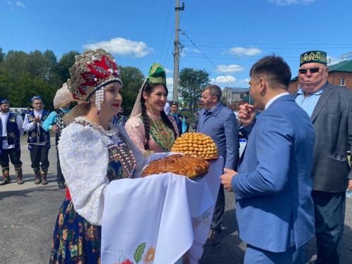 Кызыклы уеннар, ат чабышы, җыр-моң: Кукмарада Сабан туе гөрләде