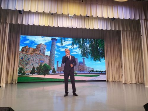 Кукмара районында яшәүче Үзбәкстан гражданнары ил президентын сайлауда  вакытыннан алда тавыш бирүдә катнашты