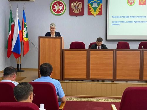 Бүген дүртенче чакырылыш Кукмара район Советының егерме бишенче утырышы булды