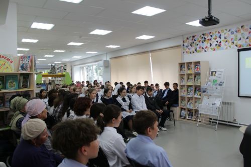Район үзәк балалар китапханәсендә «Китаплы җәй» дип аталган әдәби фестивале узды