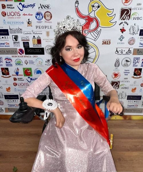 Кукмара районыннан Гөлназ Сәлләмова матурлык һәм сәләт бәйгесендә Татарстанны тәкъдим итте