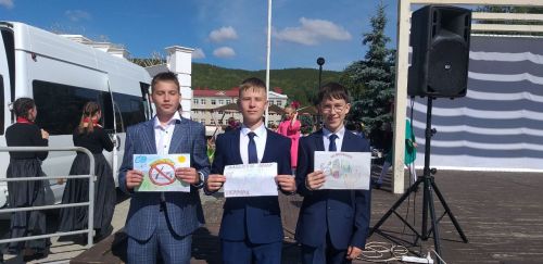 Кукмарада Беслан корбаннарын искә алдылар