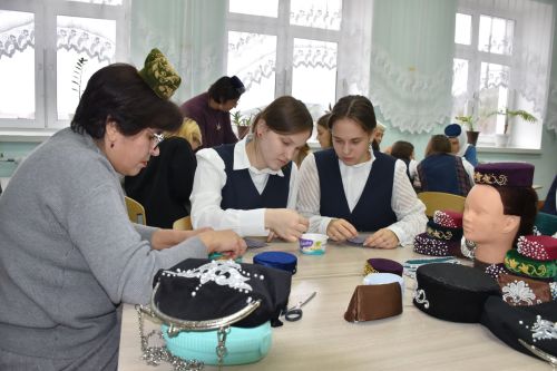 Кукмаралылар «Татарча диктант» акциясенә кушылды