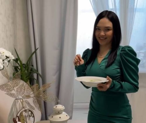 Врач-диетолог, уроженка Кукмора Элина Борханова поделилась рецептом безглютеновых пельменей