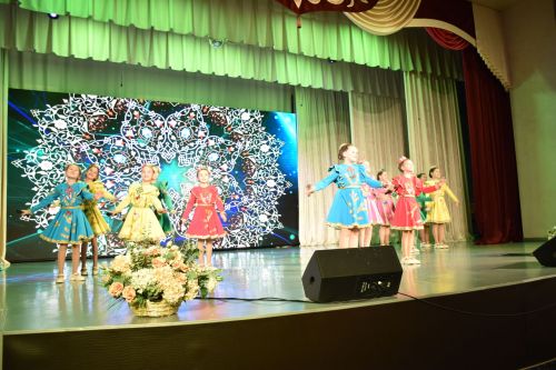 Кукмарада Педагог һәм остаз елын ябу тантанасы булды