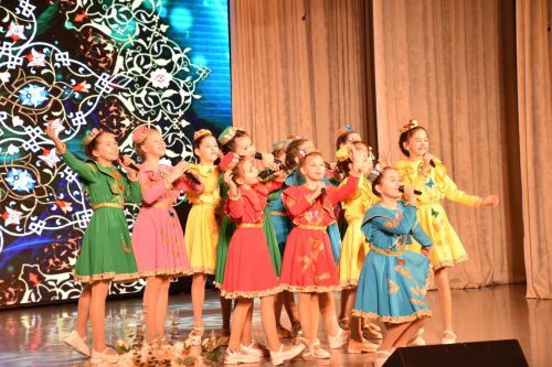 Кукмарада Педагог һәм остаз елын ябу тантанасы булды