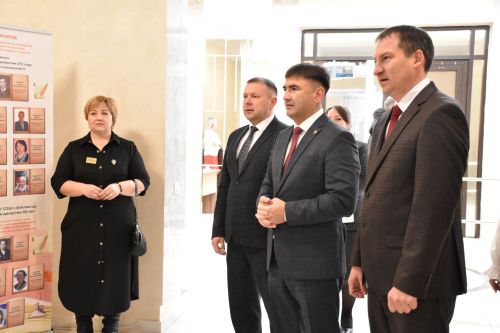 Кукмарада Педагог һәм остаз елын ябу тантанасы булды