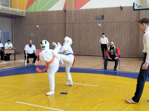 Кукмараның Барс-Арена спорт комплексында киокушинкай каратэ буенча республика турниры узды