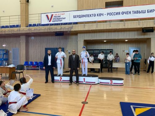 Кукмараның Барс-Арена спорт комплексында киокушинкай каратэ буенча республика турниры узды