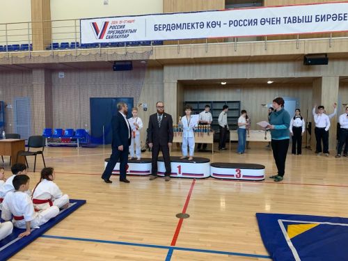 Кукмараның Барс-Арена спорт комплексында киокушинкай каратэ буенча республика турниры узды