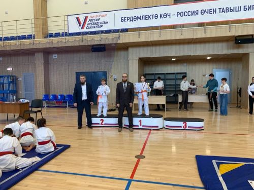 Кукмараның Барс-Арена спорт комплексында киокушинкай каратэ буенча республика турниры узды