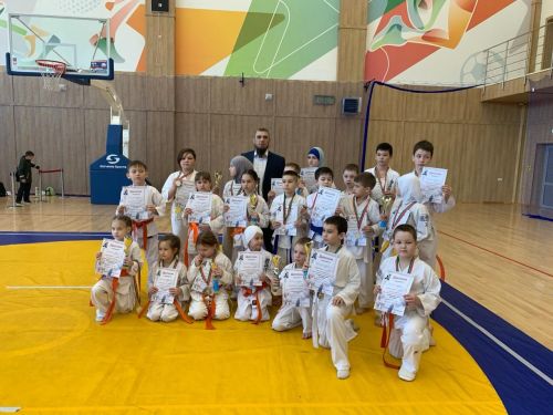 Кукмараның Барс-Арена спорт комплексында киокушинкай каратэ буенча республика турниры узды