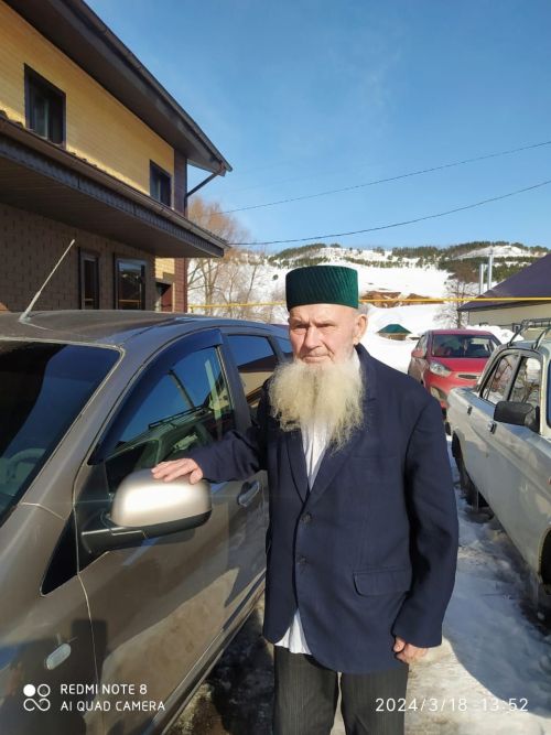 Зур Кукмара авылында яшәүче 90 яшьлек Миннерәшит  Гаязов: Әле дә таксист булып эшләр идем