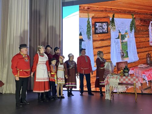 Кукмарада «Гаилә тарихында гасырлар кайтавазы - Тарихта без эзлебез» фестиваленең район этабы җиңүчесе билгеләнде