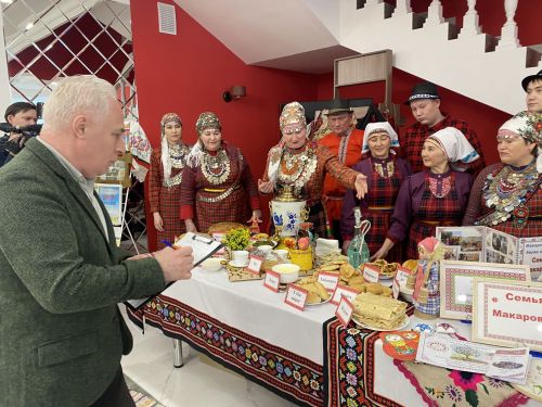Кукмарада «Гаилә тарихында гасырлар кайтавазы - Тарихта без эзлебез» фестиваленең район этабы җиңүчесе билгеләнде