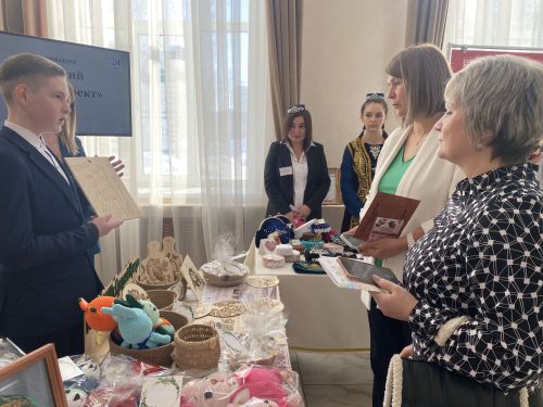 Кукмарада мәктәп укучылары арасында «Бизнеска адымнар» муниципаль конкурсы узды
