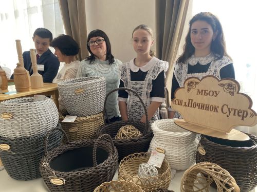 Кукмарада мәктәп укучылары арасында «Бизнеска адымнар» муниципаль конкурсы узды