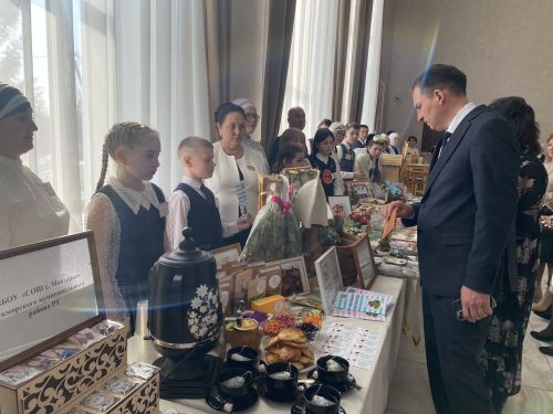 Кукмарада мәктәп укучылары арасында «Бизнеска адымнар» муниципаль конкурсы узды