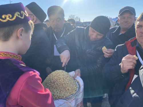 Бөтендөнья татар конгрессы XII Бөтенроссия татар авыллары эшмәкәрләре җыены кысаларында Ядегәр җирлегенә бер төркем кунаклар  килде