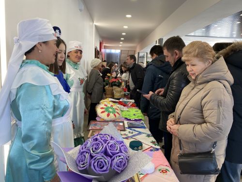 Бөтендөнья татар конгрессы XII Бөтенроссия татар авыллары эшмәкәрләре җыены кысаларында Ядегәр җирлегенә бер төркем кунаклар  килде