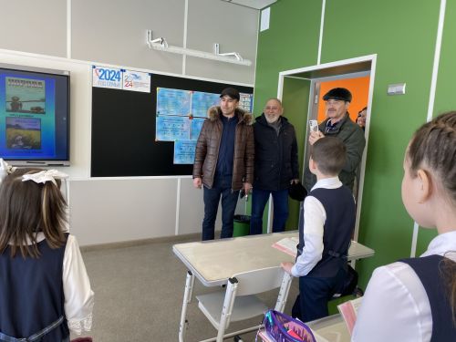 Бөтендөнья татар конгрессы XII Бөтенроссия татар авыллары эшмәкәрләре җыены кысаларында Ядегәр җирлегенә бер төркем кунаклар  килде