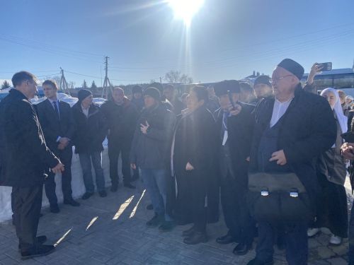 Бөтендөнья татар конгрессы XII Бөтенроссия татар авыллары эшмәкәрләре җыены кысаларында Ядегәр җирлегенә бер төркем кунаклар  килде