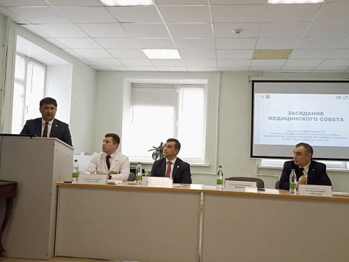 Кукмарага ТР сәламәтлек саклау минстры килде