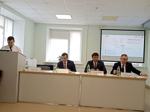 Кукмарага ТР сәламәтлек саклау минстры килде