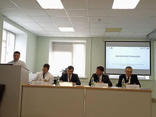 Кукмарага ТР сәламәтлек саклау минстры килде
