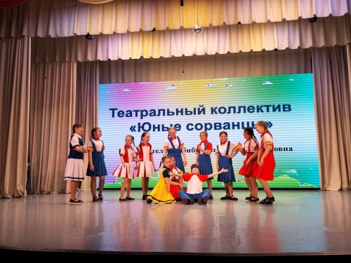 Кукмара балалар иҗат үзәгенең отчет концерты булды (фоторепортаж)