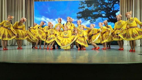 Кукмара балалар иҗат үзәгенең отчет концерты булды (фоторепортаж)