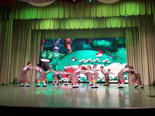 Кукмара балалар иҗат үзәгенең отчет концерты булды (фоторепортаж)