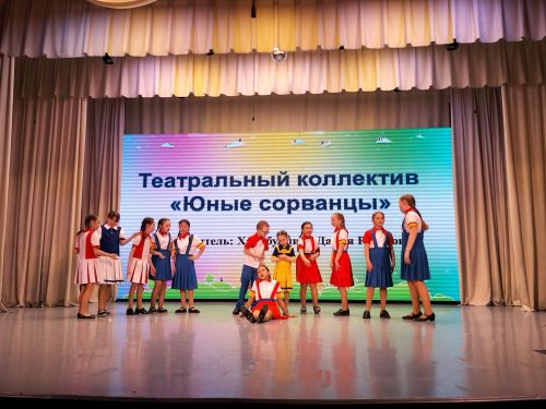 Кукмара балалар иҗат үзәгенең отчет концерты булды (фоторепортаж)