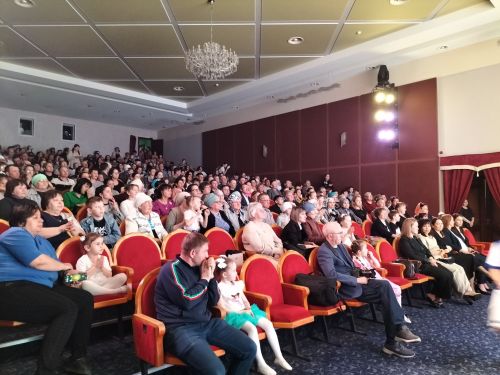 Кукмара балалар иҗат үзәгенең отчет концерты булды (фоторепортаж)