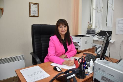 Разиля Каримова из Кукмора 20 лет трудится секретарем судебного заседания