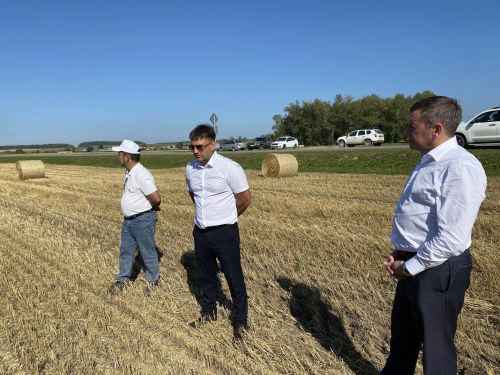 ТР авыл хуҗалыгы һәм азык-төлек министры Марат Җаббаров Кукмарада авыл хуҗалыгы җитәкчеләре белән очрашты